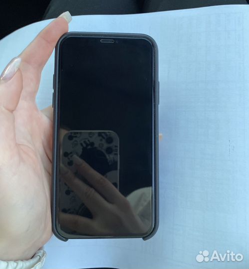 iPhone Xs, 64 ГБ