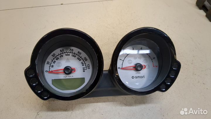 Щиток приборов Smart Forfour W454, 2006