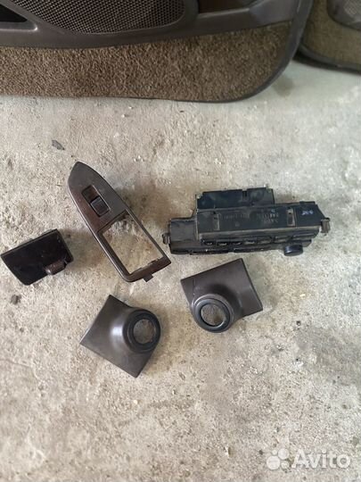 Дверные обшивки Chaser/Mark 90