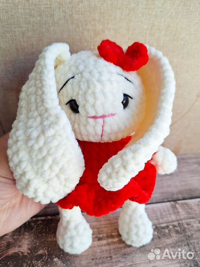 Плюшевый заяц