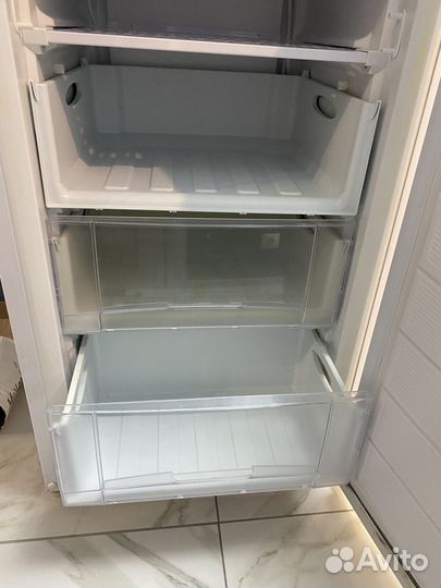 Морозилка Nord