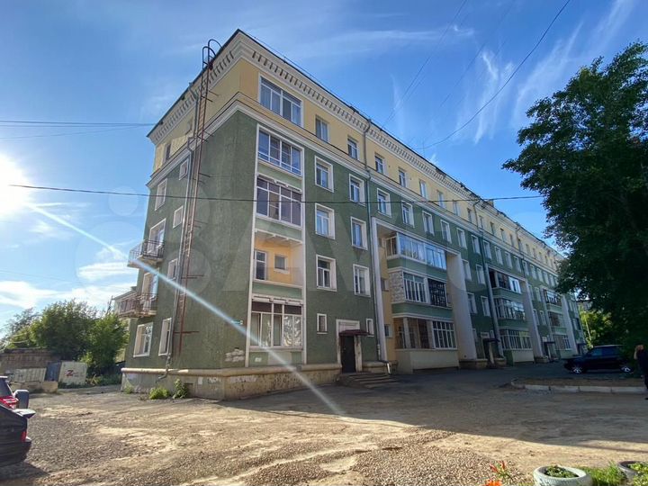 4-к. квартира, 105 м², 5/5 эт.