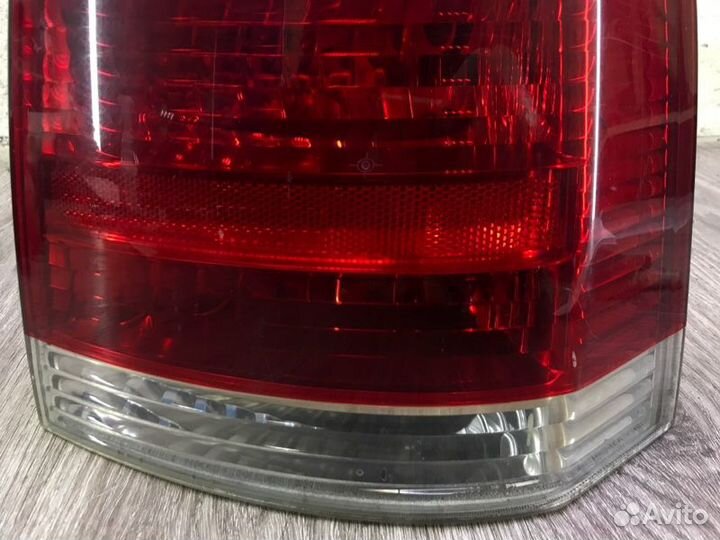 Фонарь задний правый Opel Vectra C хетчбэк 5-ти