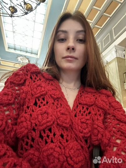 Вязаный кардиган ручной работы