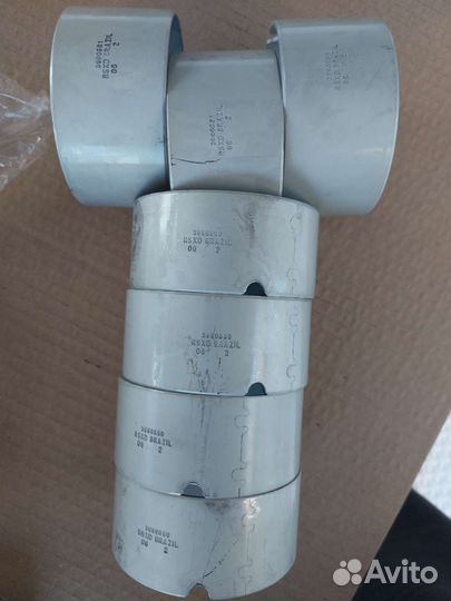 Распредвал каминс 15