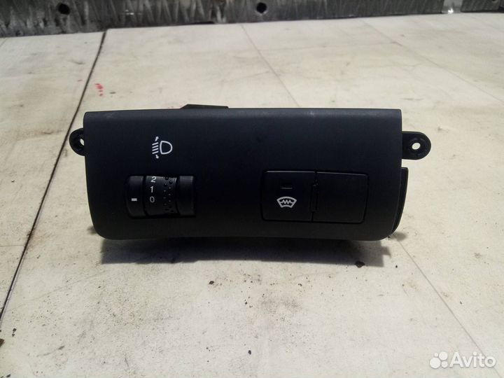 Кнопка корректора фар Hyundai-Kia Ceed ED 2007