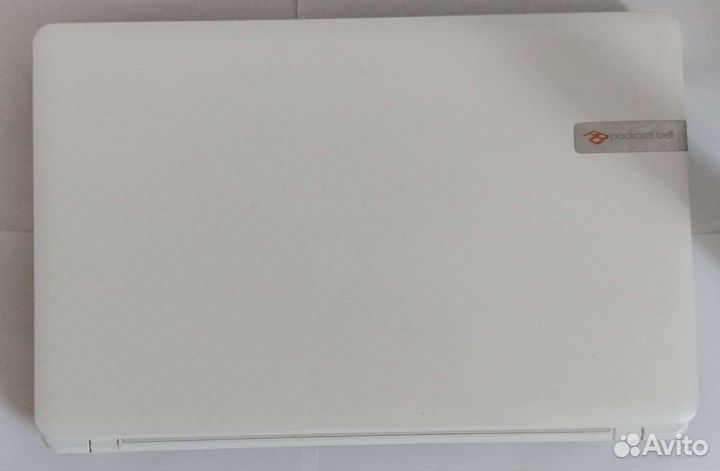Ноутбук Acer Packard Bell enlv44HC