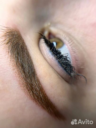 Наращивание ресниц и перманентный макияж