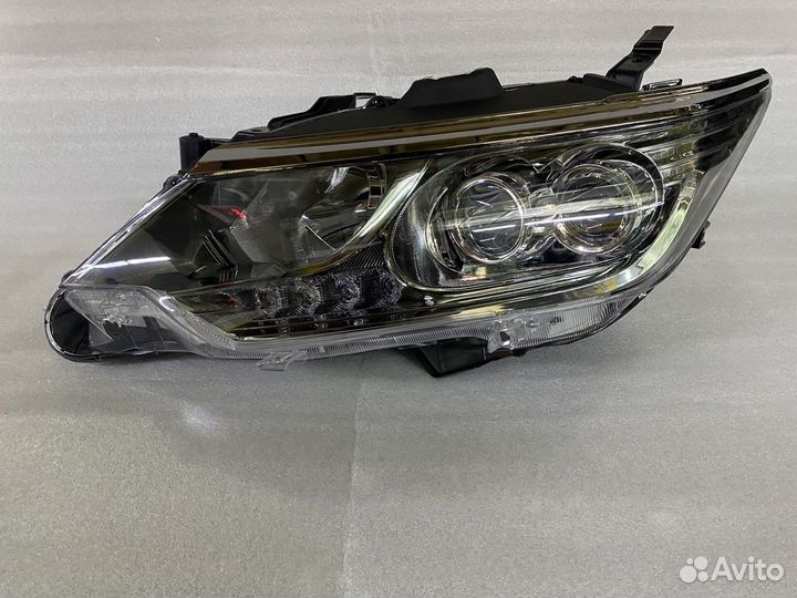 Фара 8118533G40