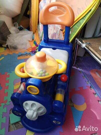 Машинка каталка паровоз, толокар chicco