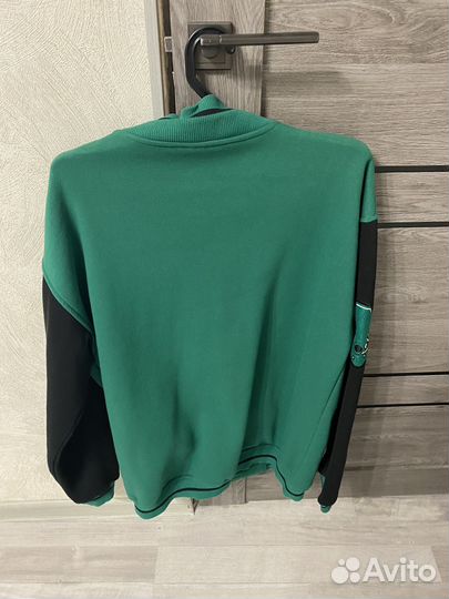 Бомбер зеленый