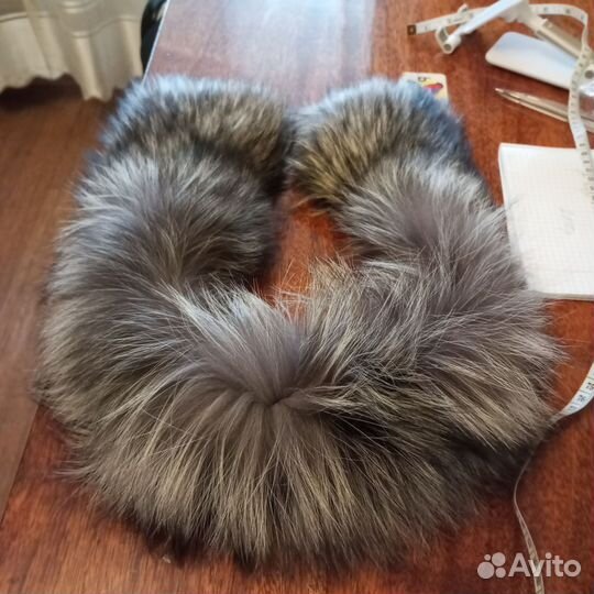 Опушка из чернобурки на капюшон воротник 74 см