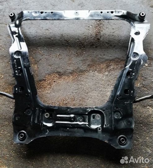 Подрамник двигателя ниссан х-трейл т 31 MR20