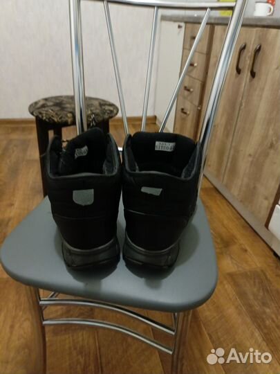 Кроссовки мужские зима 43р