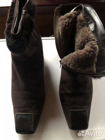 Сапожки замшевые короткие