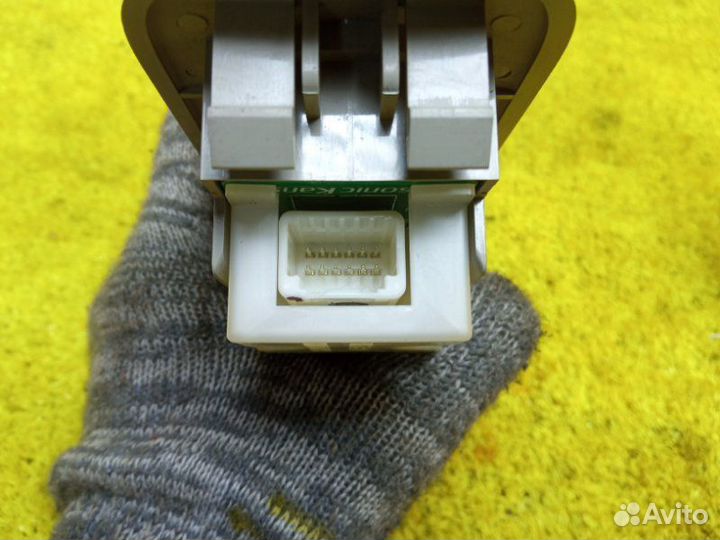 Блок управления климат-контролем задний Nissan