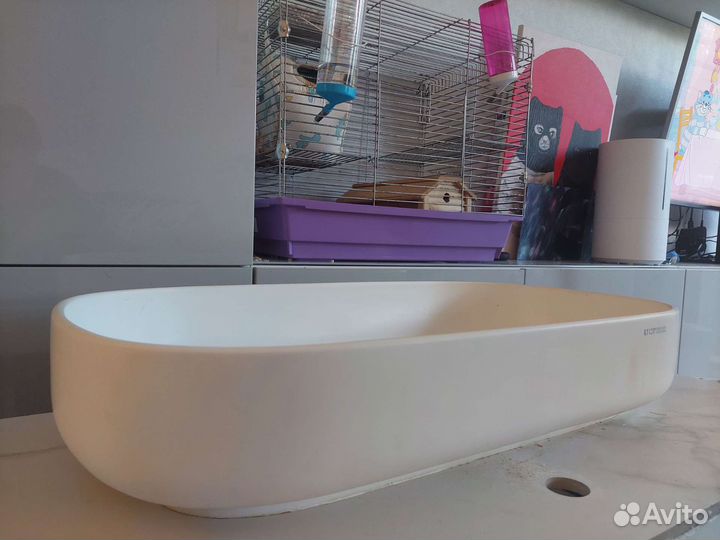 Раковина с тумбой