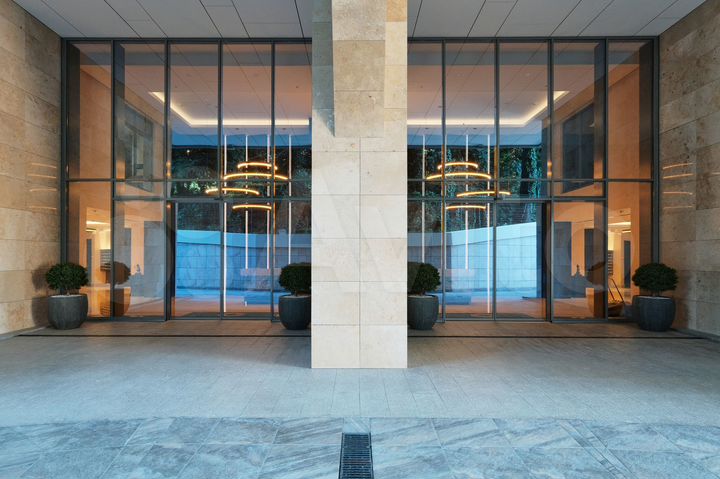 3-к. квартира, 97,1 м², 19/27 эт.