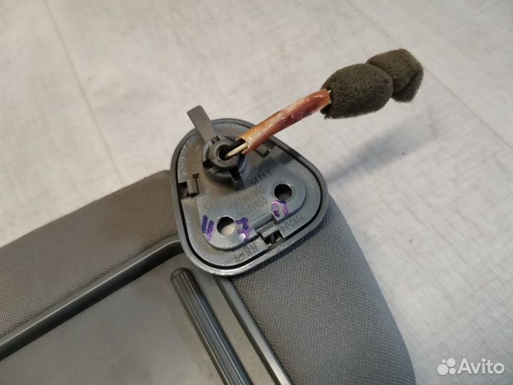 Козырек солнцезащитный правый Geely Emgrand Ec7