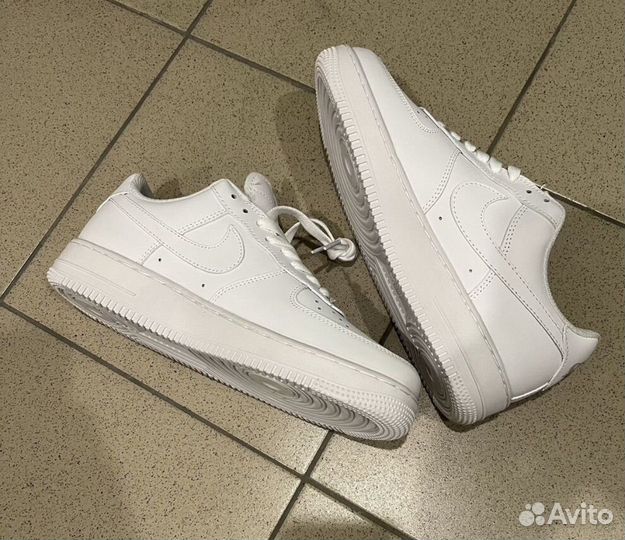 Кроссовки Nike air force 1