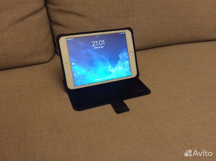 Apple iPad Mini 3 64Gb Wi-Fi + Cellular Gold