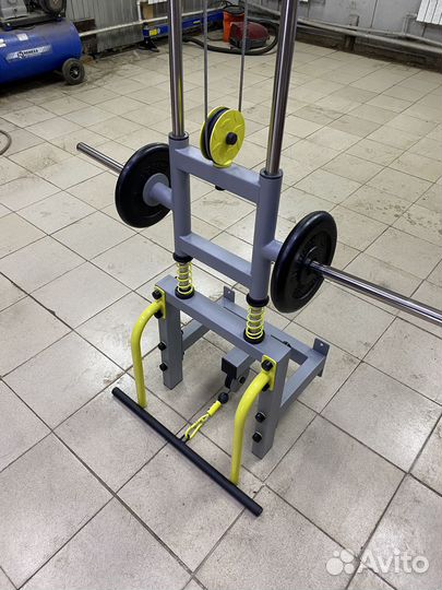 Тренажёр верхней нижней тяги