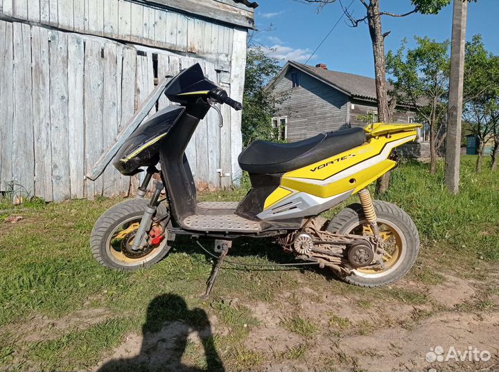 Скутер vortex 50