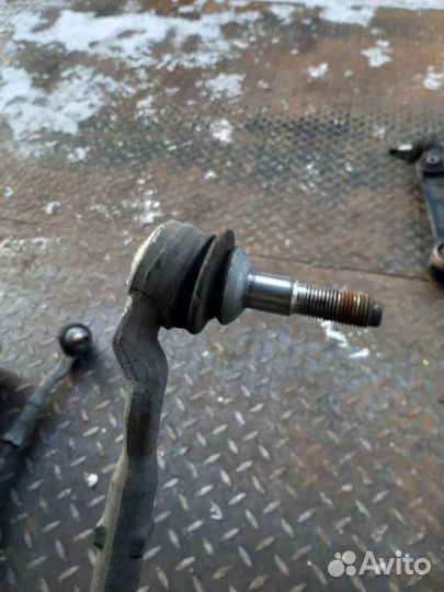 Рулевая тяга с наконечником передняя левая Bmw