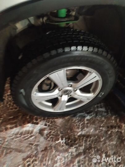 Комплект зимних шин