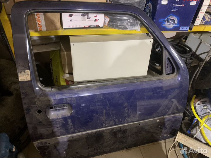 Дверь передняя правая suzuki jimny