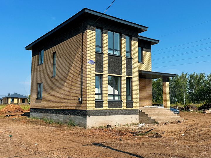 Дом 145 м² на участке 6,3 сот.