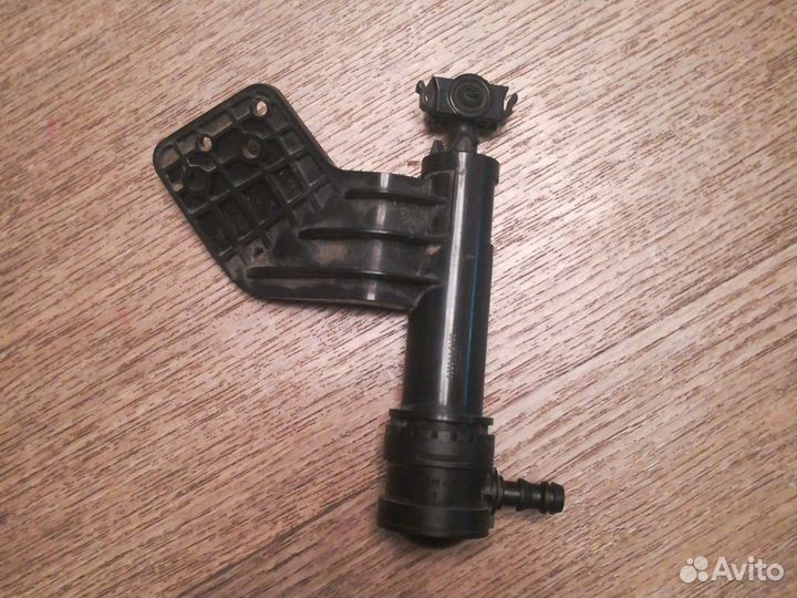 Форсунка омывателя фар Kia