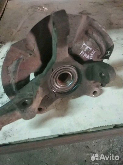 Поворотный кулак хендай Гетц правый