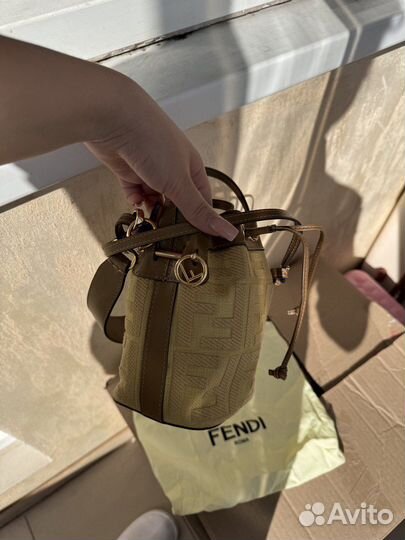 Сумка Fendi