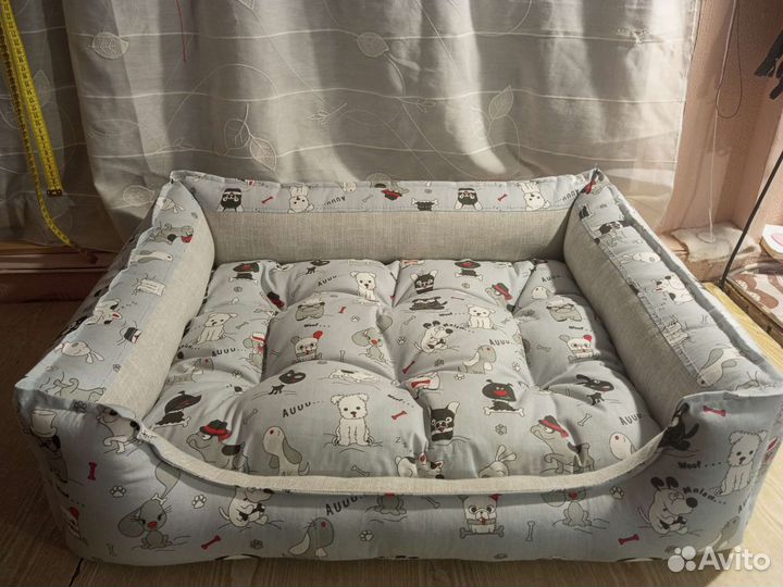 Лежанка для собак и кошек