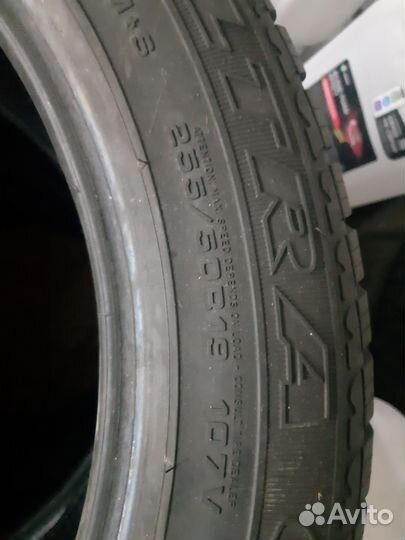Goodyear Wrangler Ultra Grip 255/50 R19