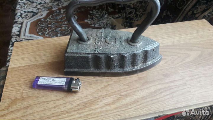 Утюг чугунный старинный