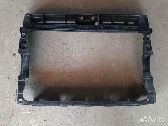 Передняя панель телевизор Volkswagen Tiguan 2