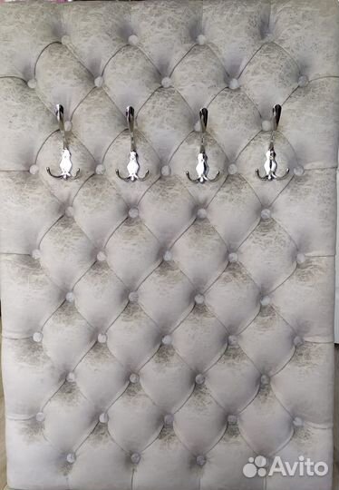 Вешалка в каретный стяжке