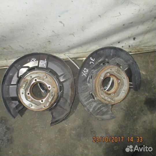 Кулак задний правый Bmw X1 (E84)