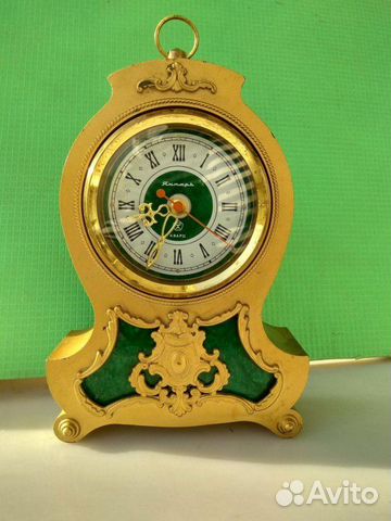 Канцтовары Часы настольные- работают