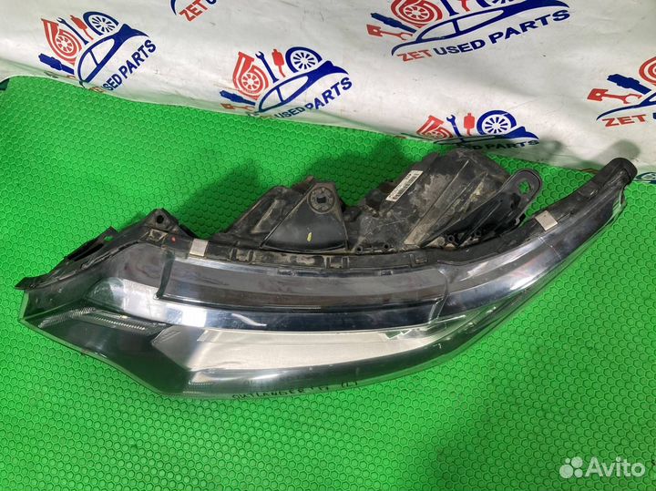 Фара левая Mitsubishi Outlander 3 2017