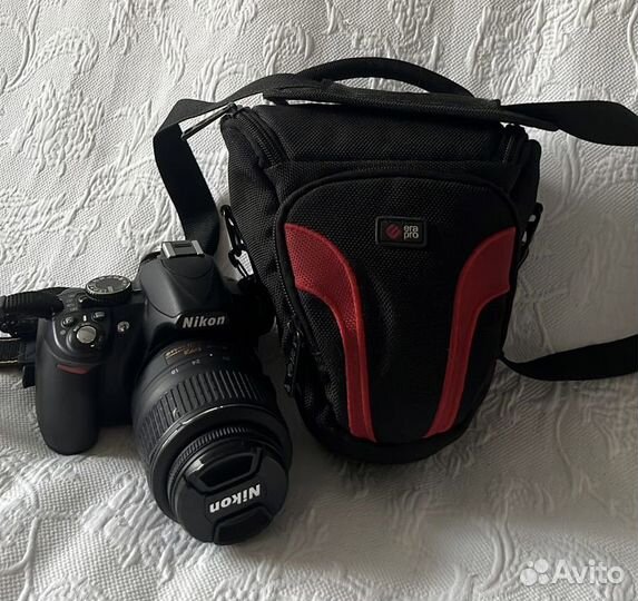 Зеркальный фотоаппарат Nikon d3000