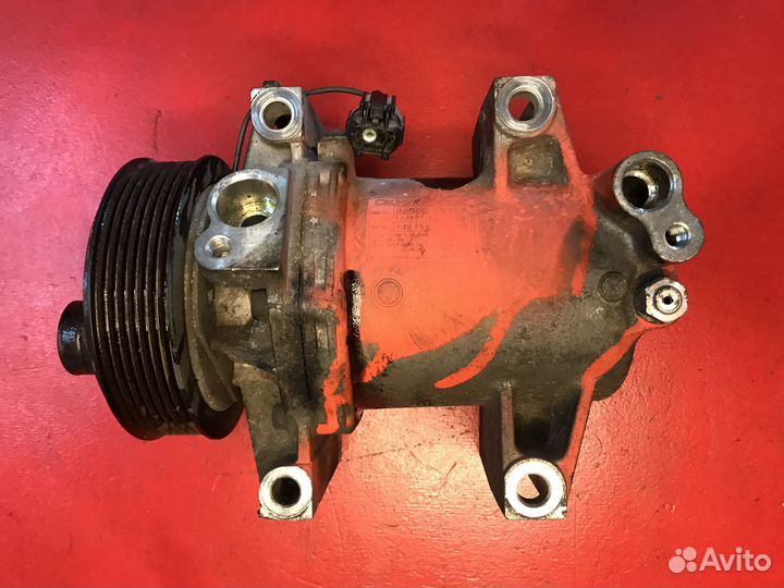 Компрессор кондиционера Nissan Navara D40 2.5