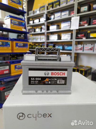 Аккумулятор 61Ah Bosch 600A Бош низкий на форд опе
