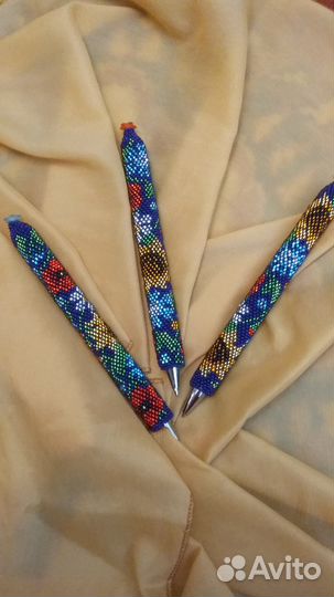 Подарочные ручки из бисера 