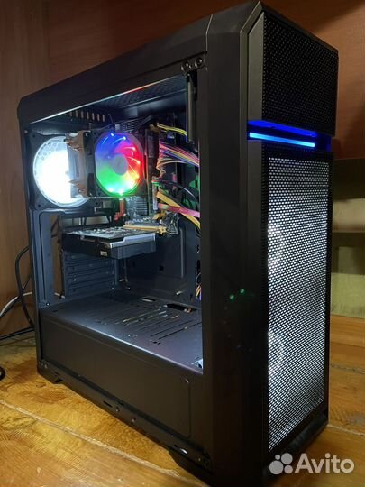 Офисный компьютер