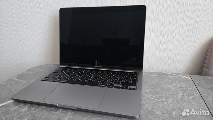 Apple Macbook Pro 13 2020 M1 16/256Гб