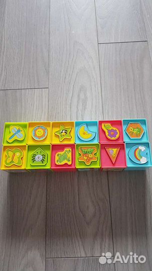 Развивающие игрушки (кубики)