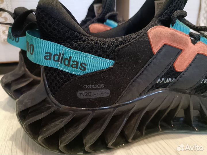 Adidas мужские кроссовки 45-46р